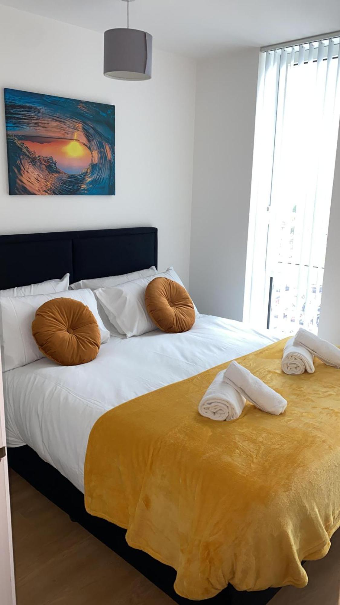 Berks Luxury Serviced Apartments , Free Parking, Free Gym And Free Wifi ブラックネル 部屋 写真